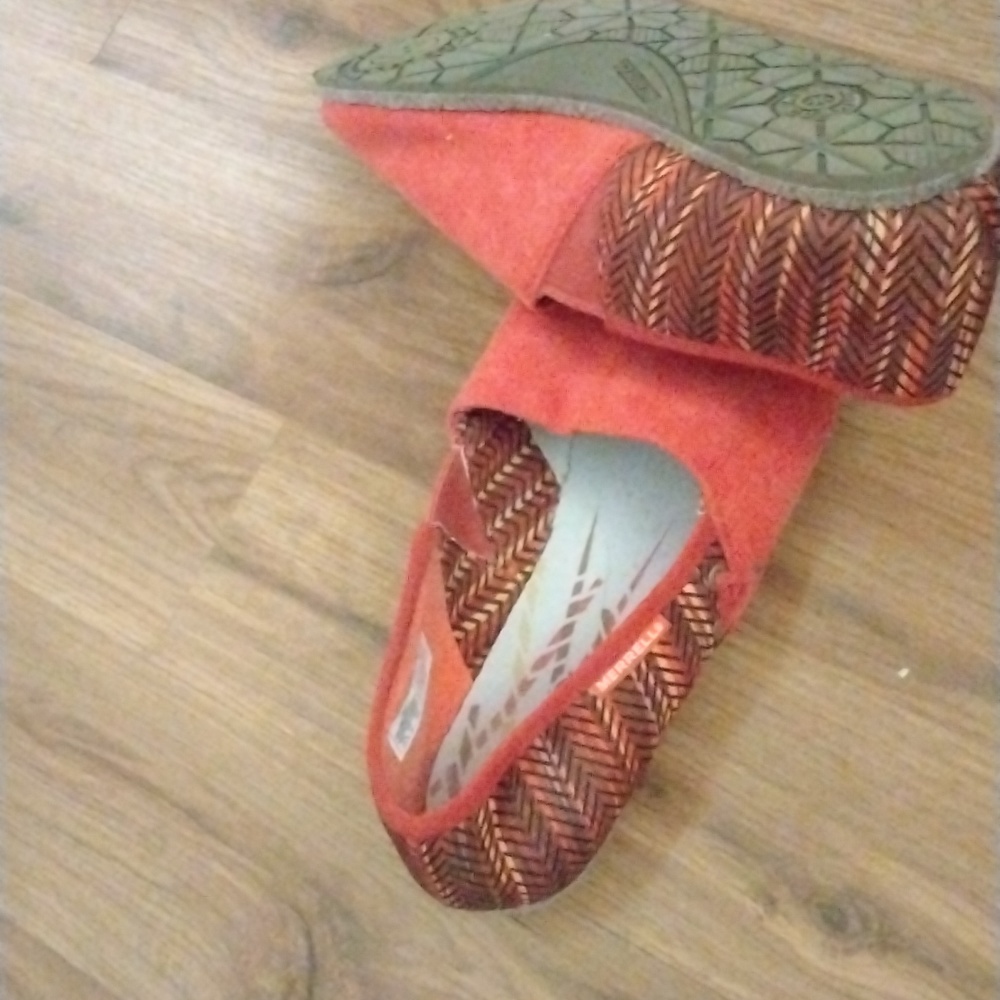 Merrell Performance Footwear; Color:  Red; Size: 10.5
